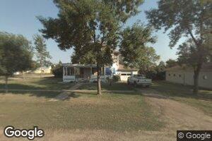 401 4th St SE, Highmore, SD 57345