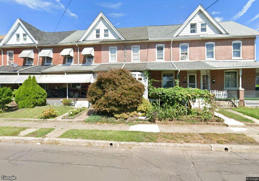 121 W 5th St, Lansdale, PA 19446 - photo 1