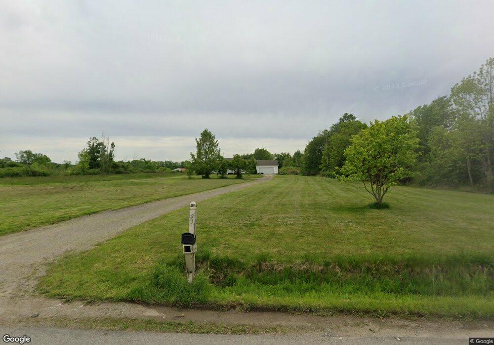 918 Holcomb Rd, Jefferson, OH 44047 - photo 1