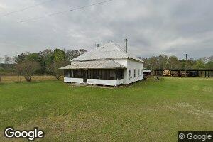 291 Henry McGovern Cir, Willacoochee, GA 31650