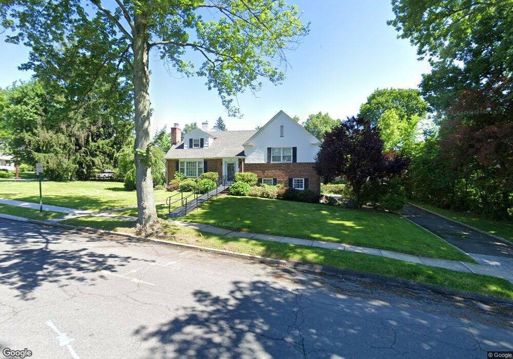 532 Wyoming Ave, Millburn, NJ 07041 - photo 1