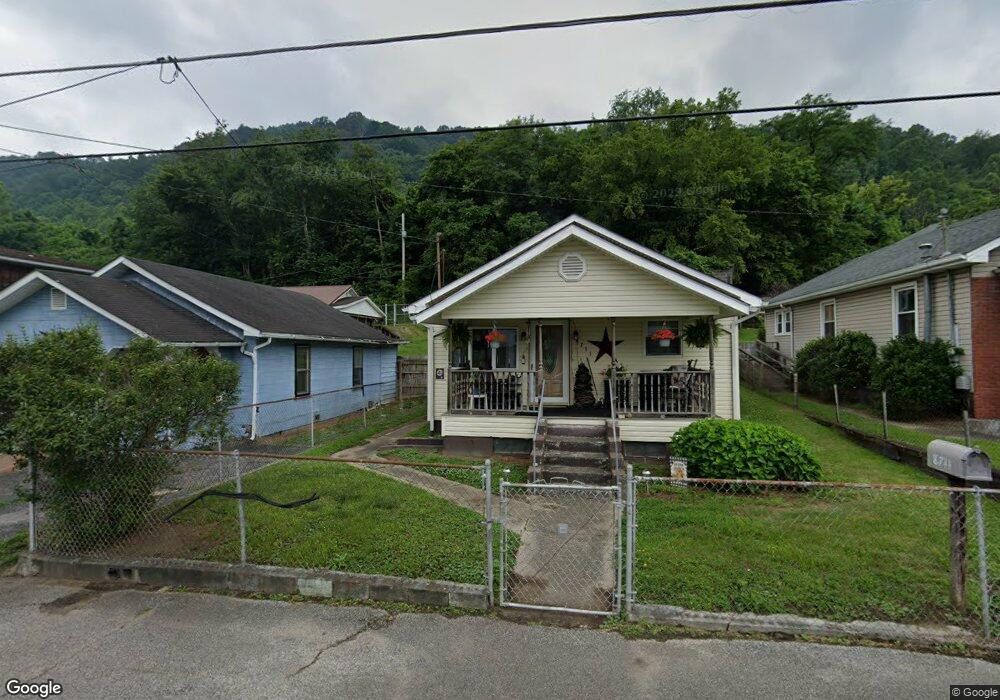 8711 Ohio Ave, Charleston, WV 25315 - photo 1