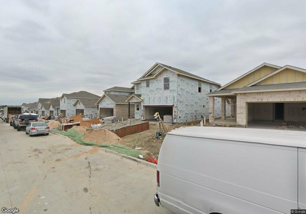 621 Hemingway Ln, McKinney, TX 75069 - photo 1