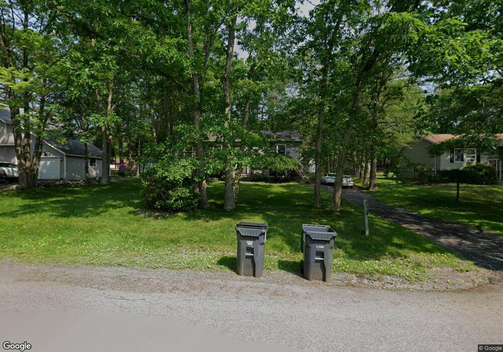 11 Pointe St, Mount Pocono, PA 18344 - photo 1