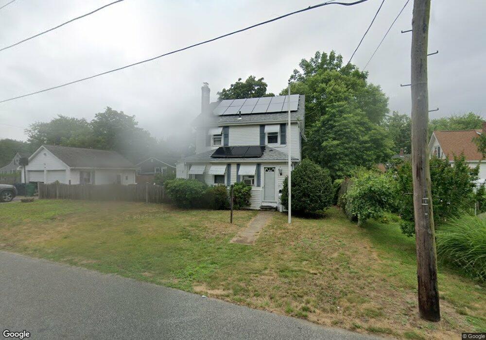 15 Trinity St, Warwick, RI 02886 - photo 1