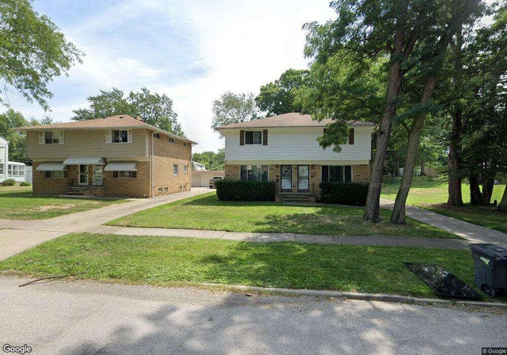 15972 Ravine Dr, Cleveland, OH 44112 - photo 1