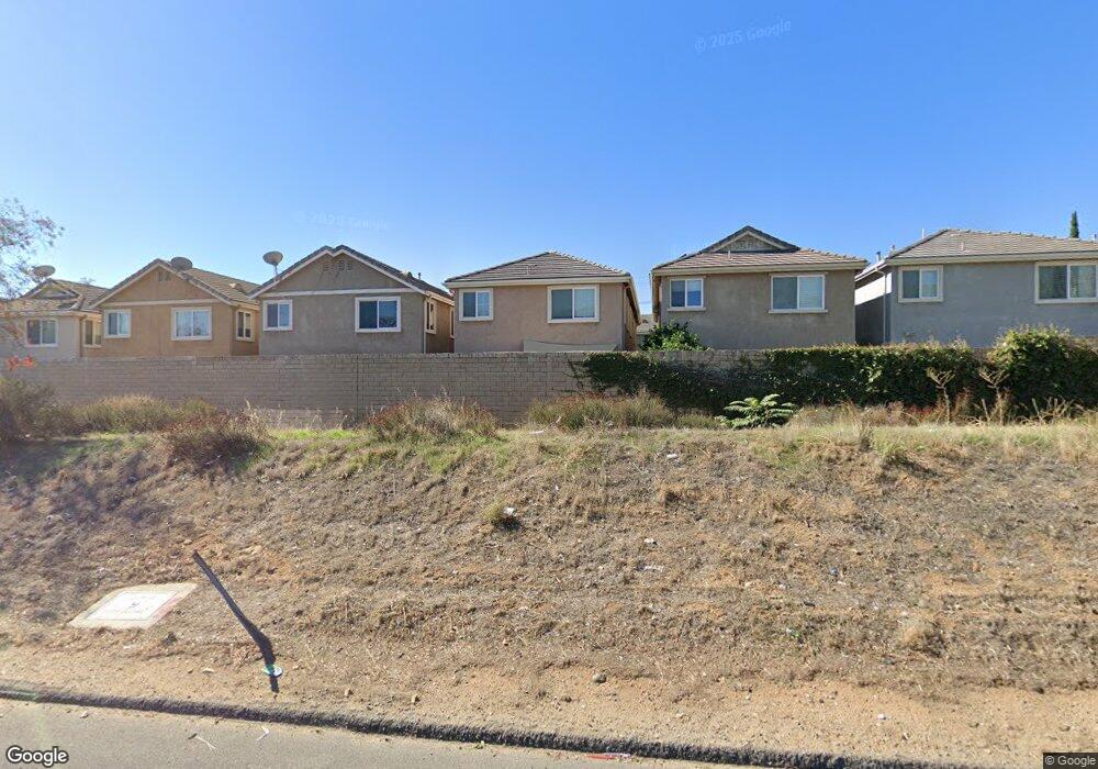 12864 Four Palms Ln unit 35, Sylmar, CA 91342 - photo 1