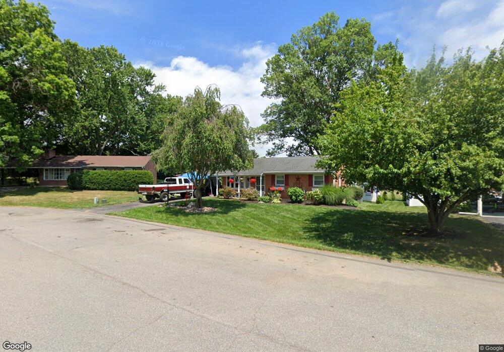 10917 Oak Forest Cir, Hagerstown, MD 21740 - photo 1