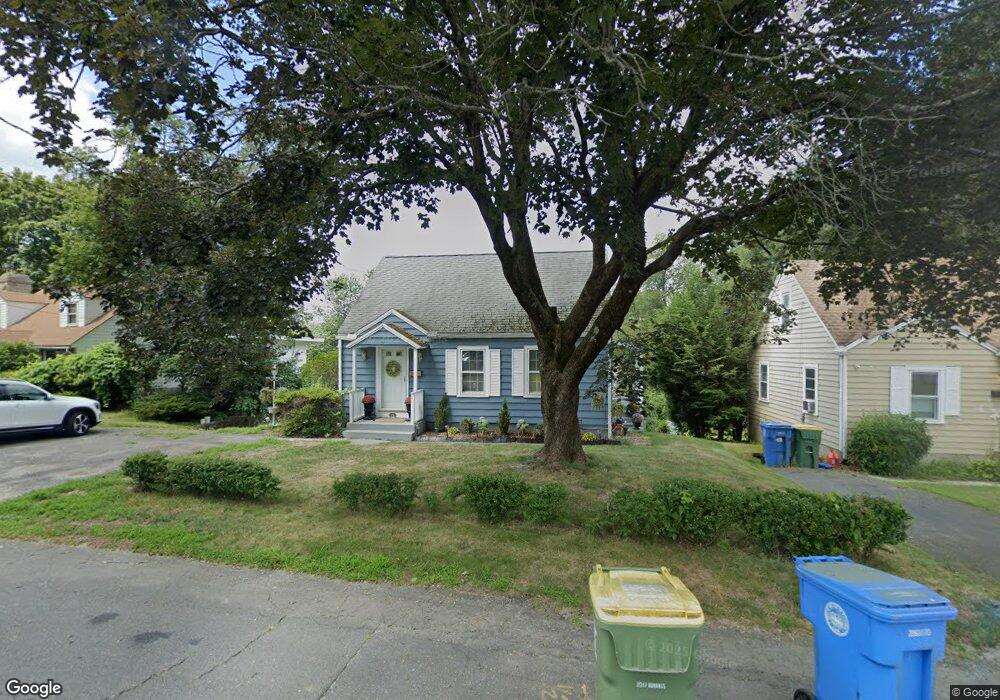 19 Macarthur Dr, Waterbury, CT 06704 - photo 1