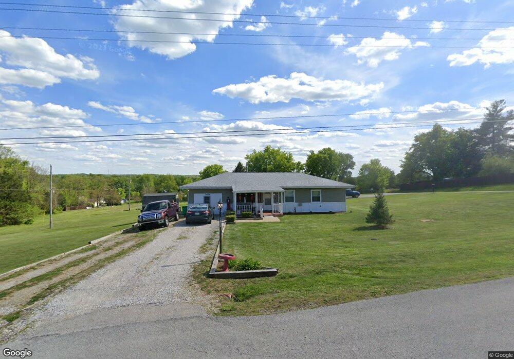 7011 Crabapple Dr, Georgetown, IN 47122 - photo 1