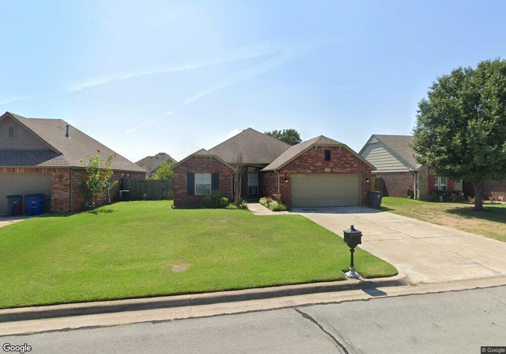 18710 E 49th Place, Tulsa, OK 74134 - photo 1