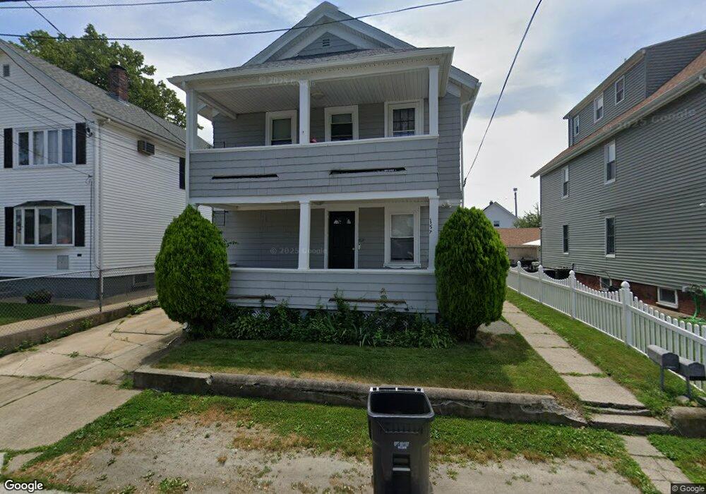 157 Hunts Ave, Pawtucket, RI 02861 - photo 1