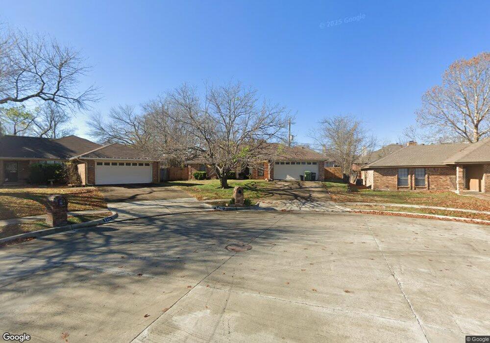 5345 Lynda Ct, North Richland Hills, TX 76180 - photo 1