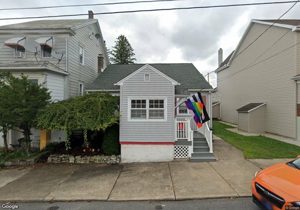 705 Garfield St, Hazleton, PA 18201 - photo 1