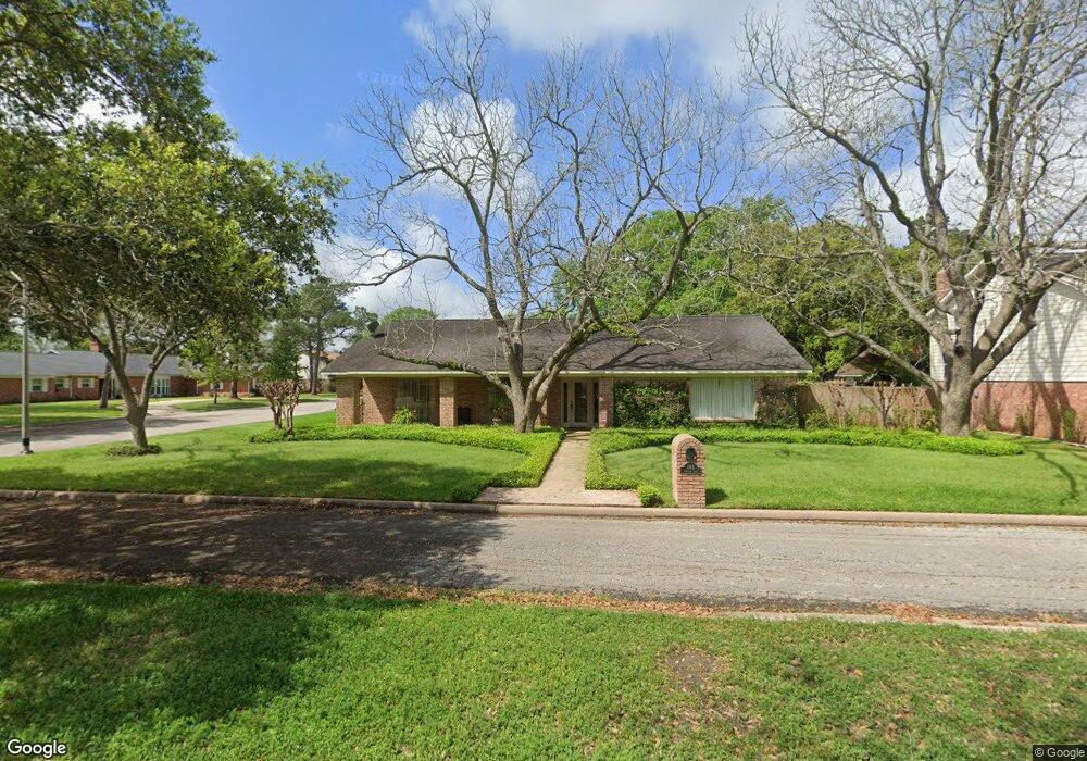 1 Shadow Ln, Bay City, TX 77414 - photo 1