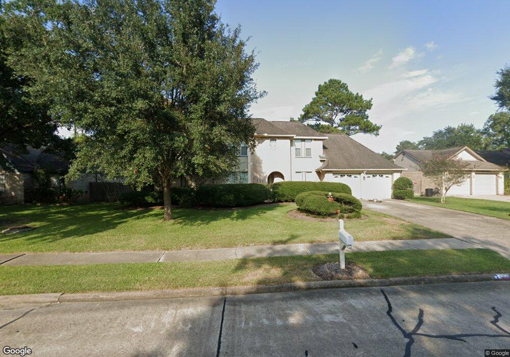 1506 Windsor Dr, Friendswood, TX 77546 - photo 1