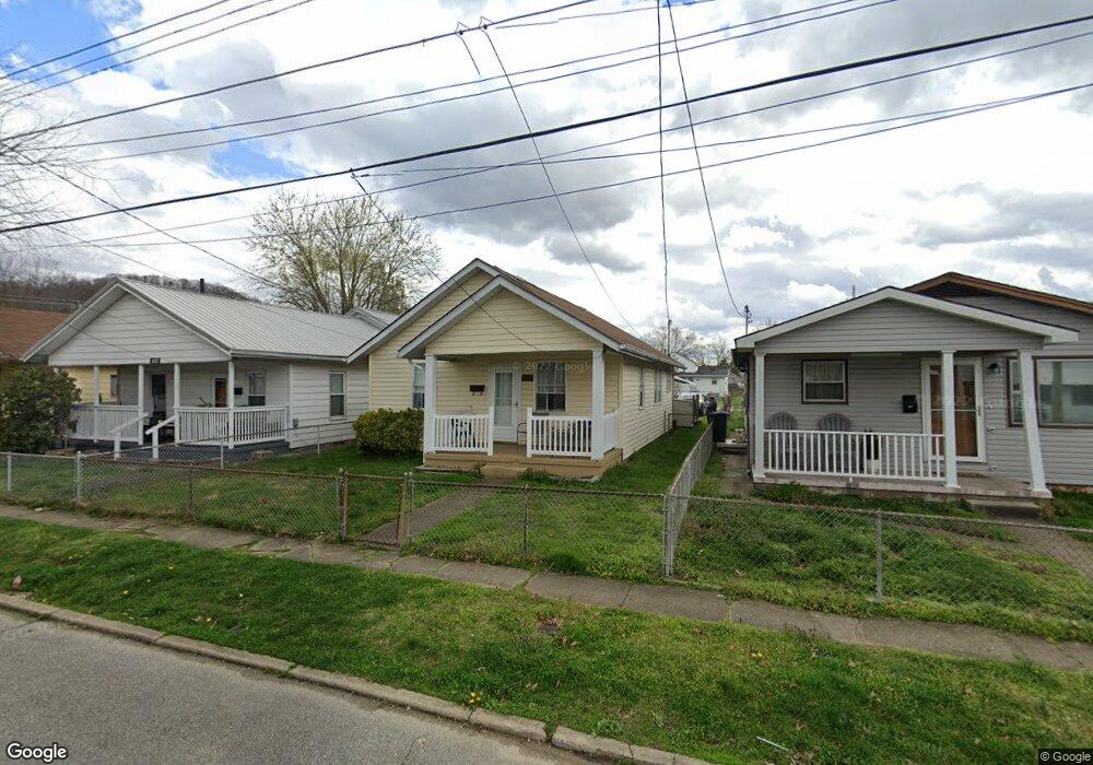 520 19th St, Dunbar, WV 25064 - photo 1