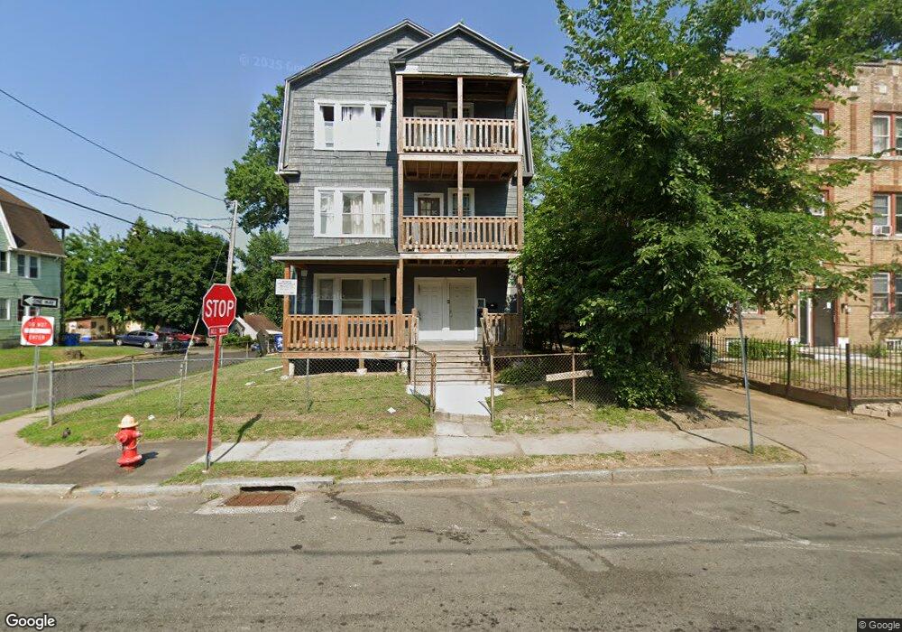 139 Enfield St unit 1ST, Hartford, CT 06112 - photo 1