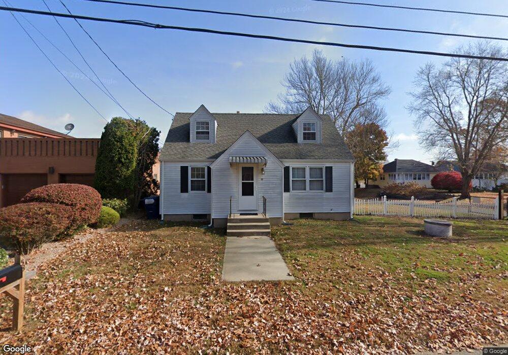 52 Hawks Nest Rd, Old Lyme, CT 06371 - photo 1