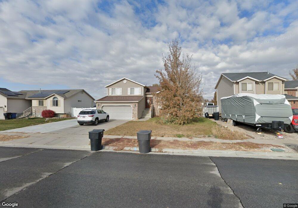 1308 W 2000 N, Clearfield, UT 84015 - photo 1