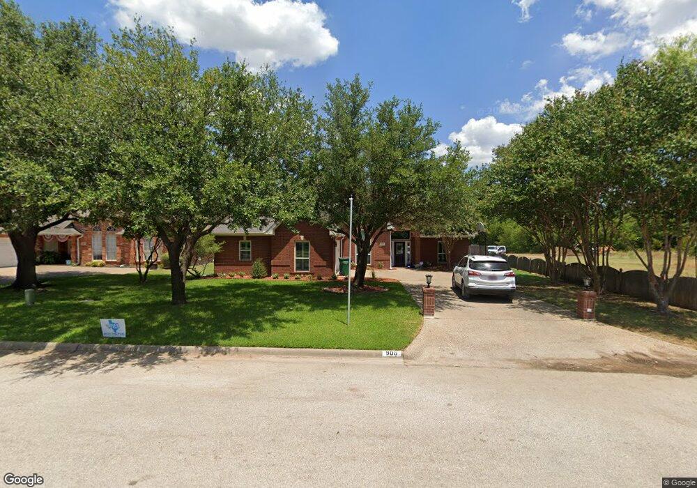 900 Wheeler Creek Dr, Gainesville, TX 76240 - photo 1