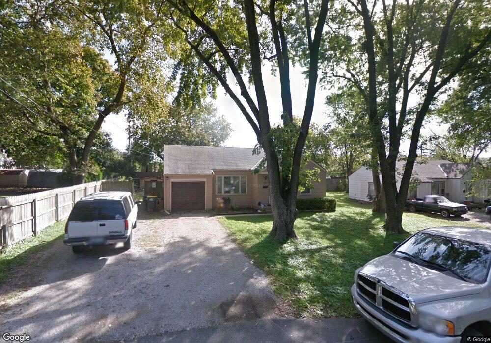 6215 Ballentine Ave, Shawnee, KS 66203 - photo 1