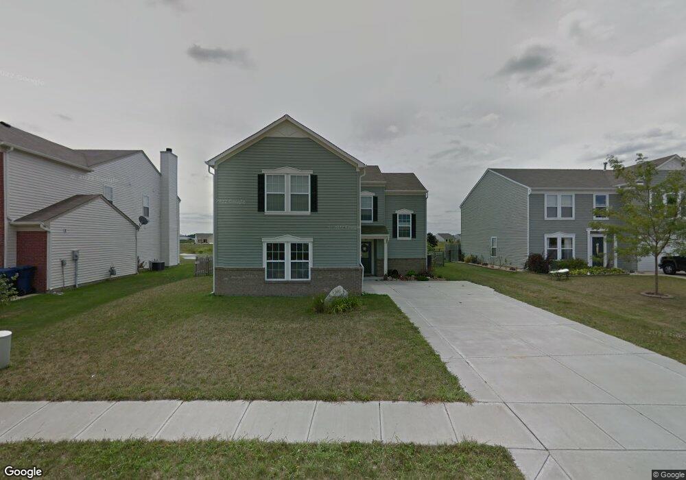 1318 Shade Tree Ln, Sheridan, IN 46069 - photo 1