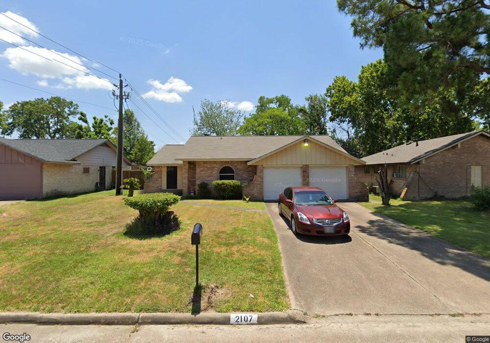 2107 Twinbrooke Dr, Houston, TX 77088 - photo 1