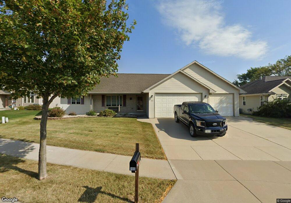 103 Hidden Ridges Way, Combined Locks, WI 54113 - photo 1