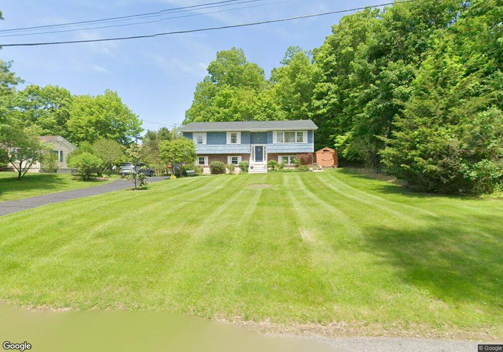 11 Stevenkay Place, Fishkill, NY 12524 - photo 1