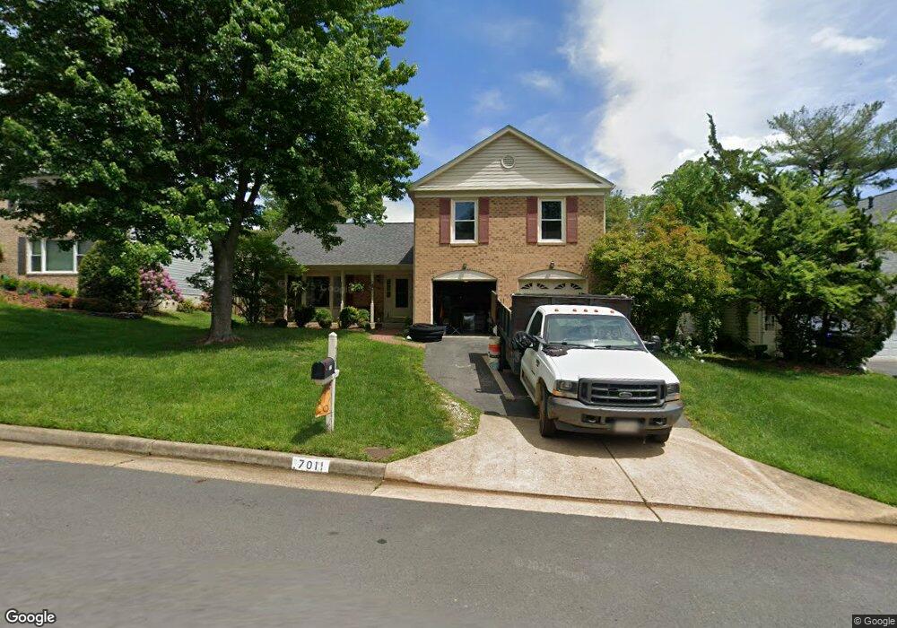 7011 Maple Tree Ln, Springfield, VA 22152 - photo 1