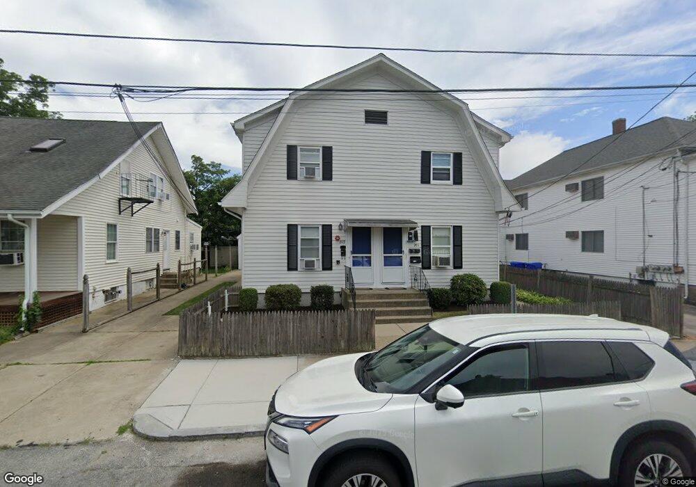203 Sweet Avenue 2 Left Ave unit 2R, Pawtucket, RI 02861 - photo 1