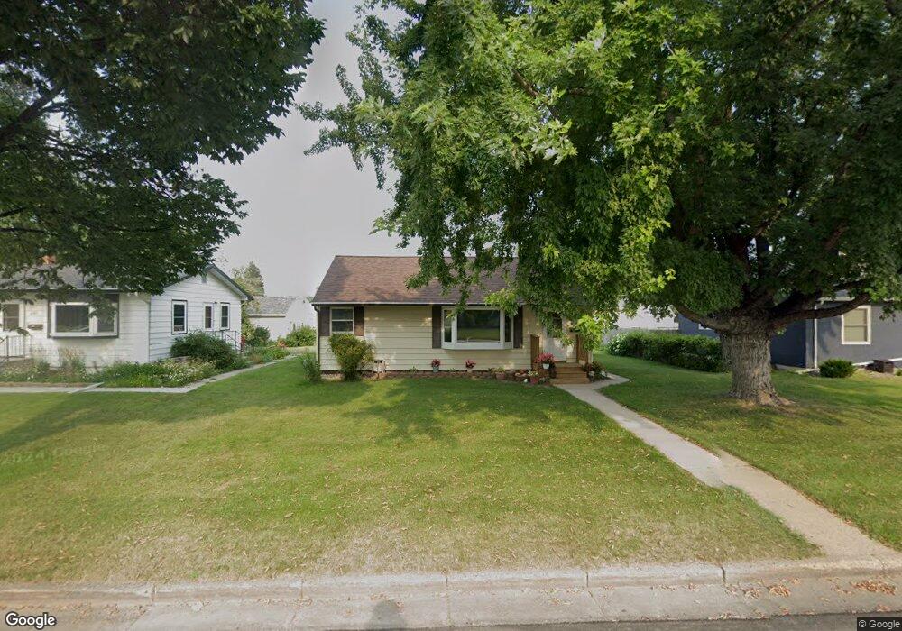 336 12th Ave NE, Jamestown, ND 58401 - photo 1