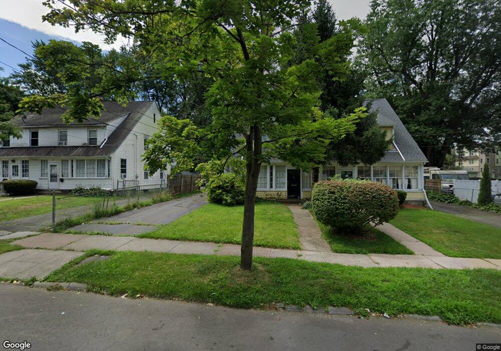 39 Allendale Rd, Hartford, CT 06106 - photo 1