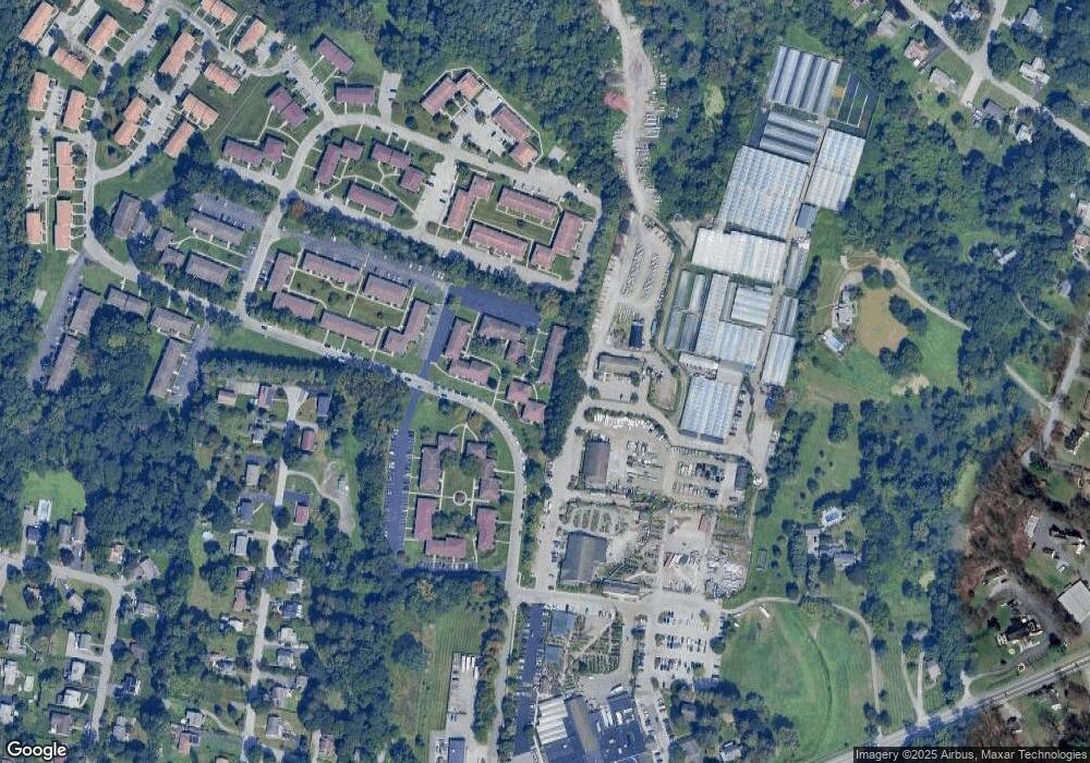 812 Cherry Hill Dr, Poughkeepsie, NY 12603 - photo 1