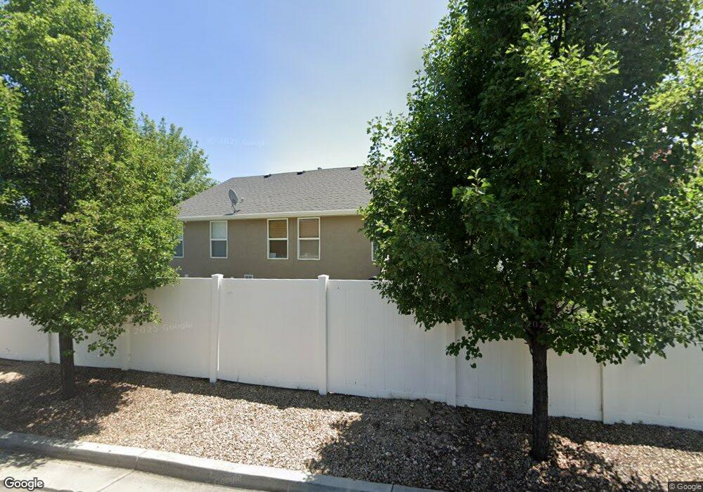 4074 Juniper Hills Dr unit 195, South Jordan, UT 84095 - photo 1