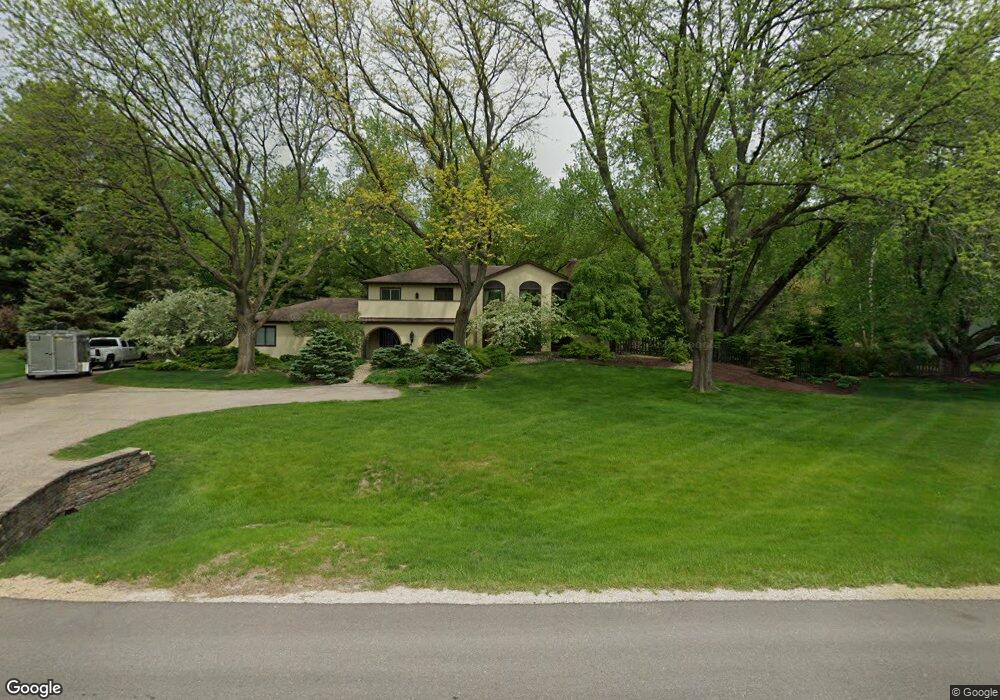 5634 Vineyard Rd, Fitchburg, WI 53575 - photo 1