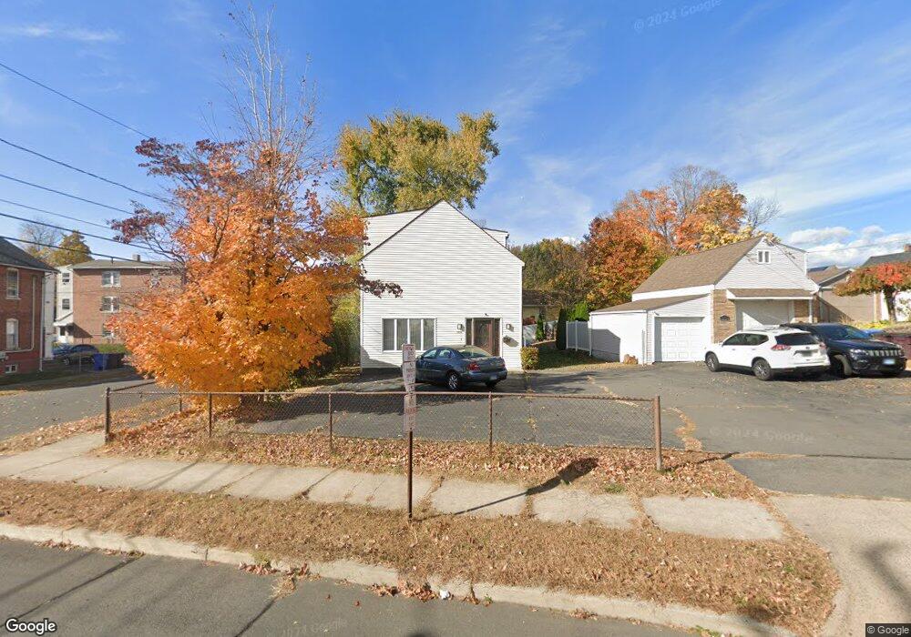 1536 Corbin Ave, New Britain, CT 06053 - photo 1