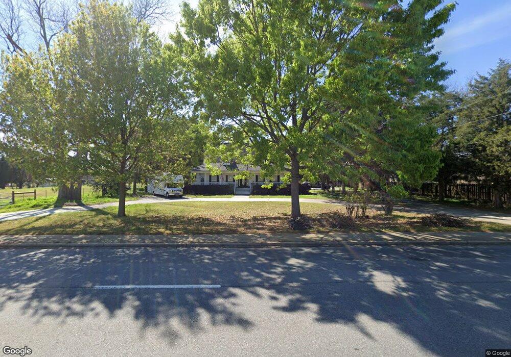 745 Lake Joy Rd, Warner Robins, GA 31088 - photo 1