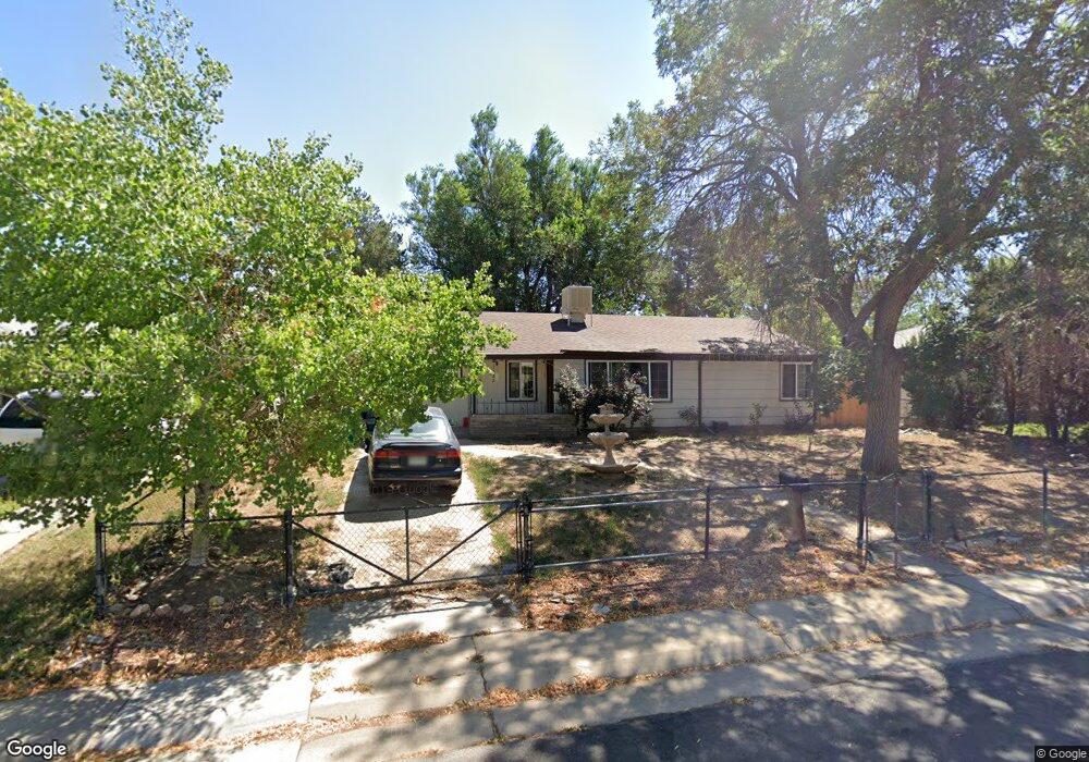 1022 Geneva St, Aurora, CO 80010 - photo 1