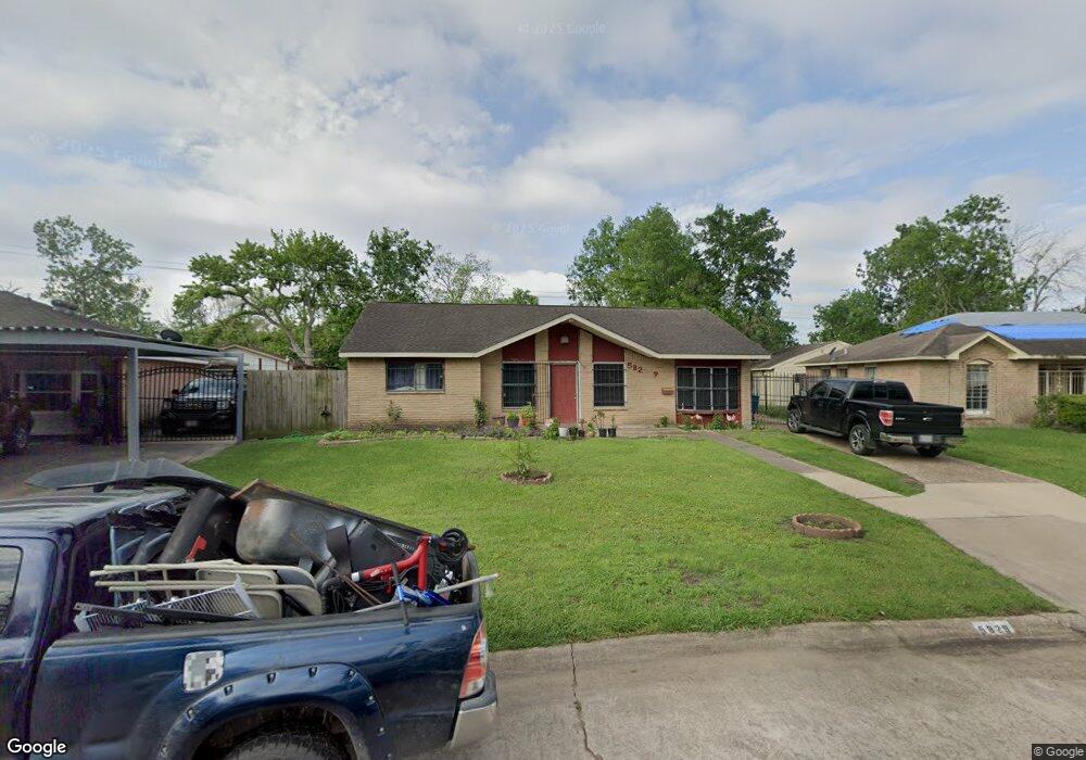 5829 Mackinaw St, Houston, TX 77053 - photo 1
