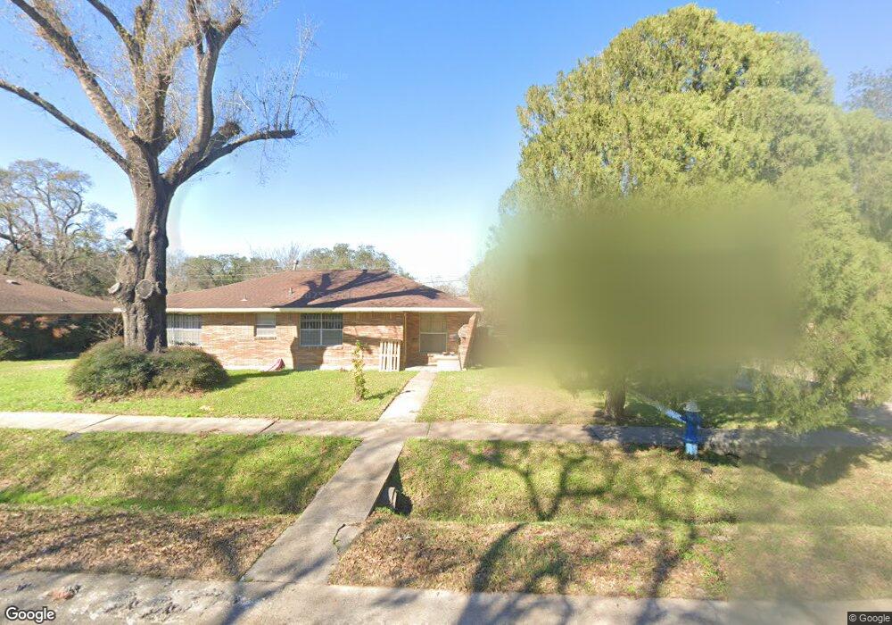 819 Pennington St, Houston, TX 77022 - photo 1