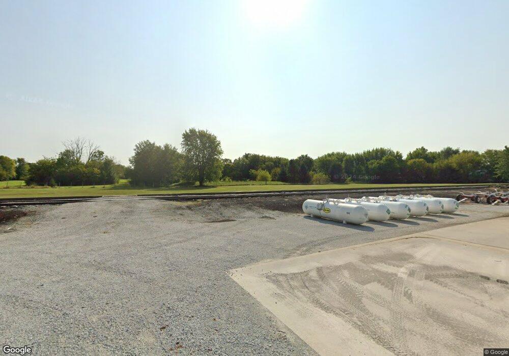 311 N Walnut St, Atlanta, IN 46031 - photo 1