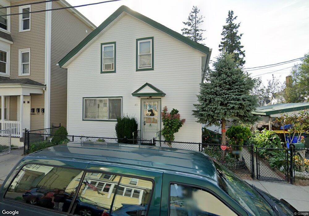 43 Bogle St, Fall River, MA 02723 - photo 1