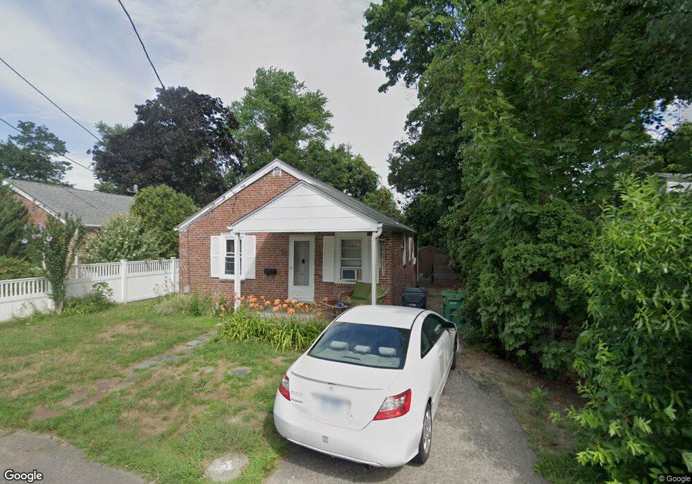 75 Ridgeway Ave, Warwick, RI 02889 - photo 1