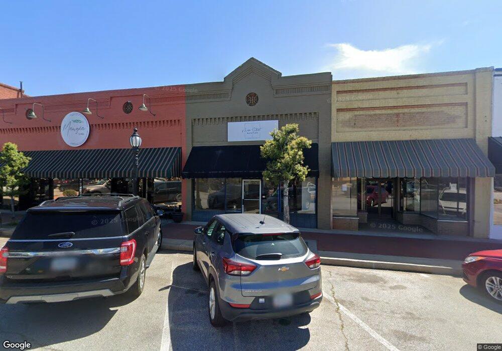 220 Main St, Barnesville, GA 30204 - photo 1