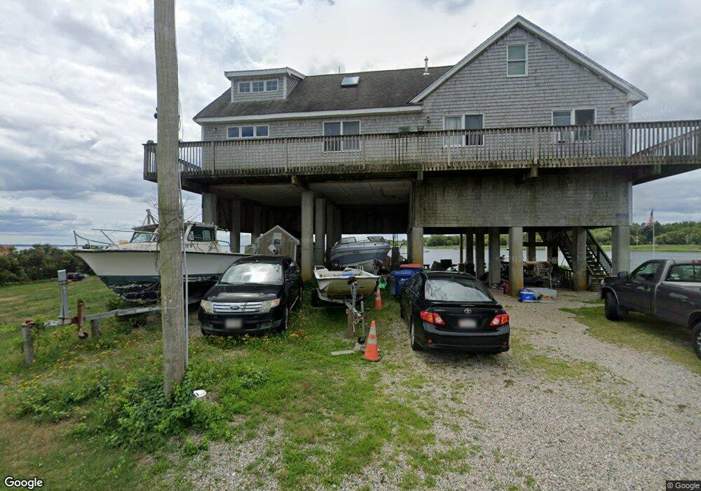 38 Shore Dr, Mattapoisett, MA 02739 - photo 1