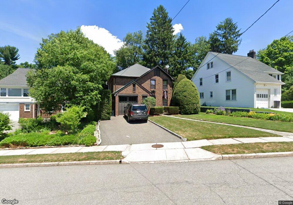 27 Elm St, Tenafly, NJ 07670 - photo 1