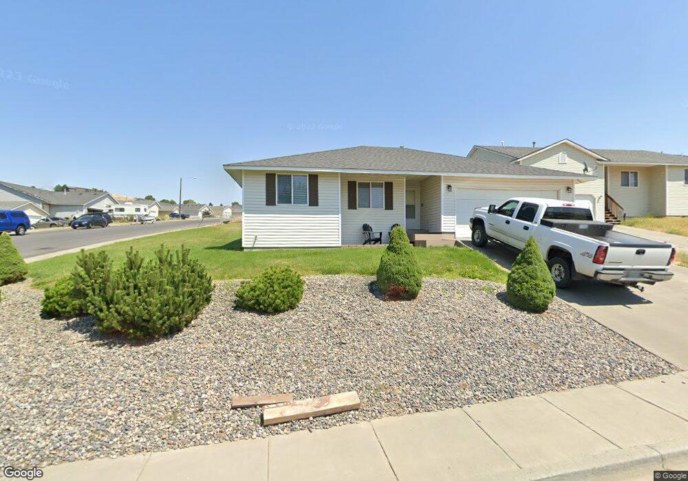 1300 SW 12th Ct, Pendleton, OR 97801 - photo 1