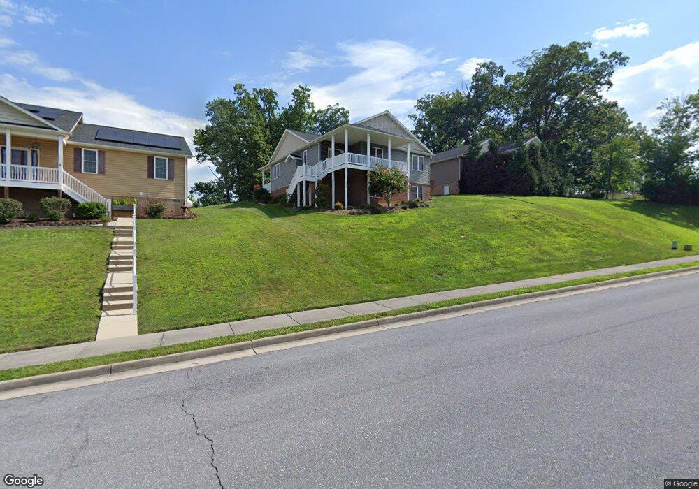 1228 Landon Dr, Harrisonburg, VA 22801 - photo 1